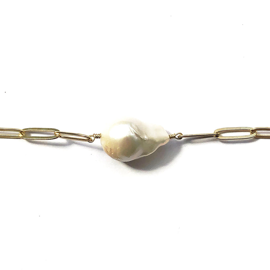 Pearl Statement Choker